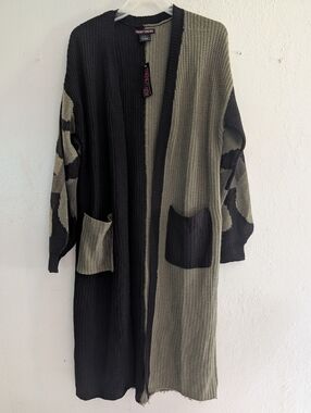 Trendy Threads Two-Tone Knit Cardigan - Black & Olive